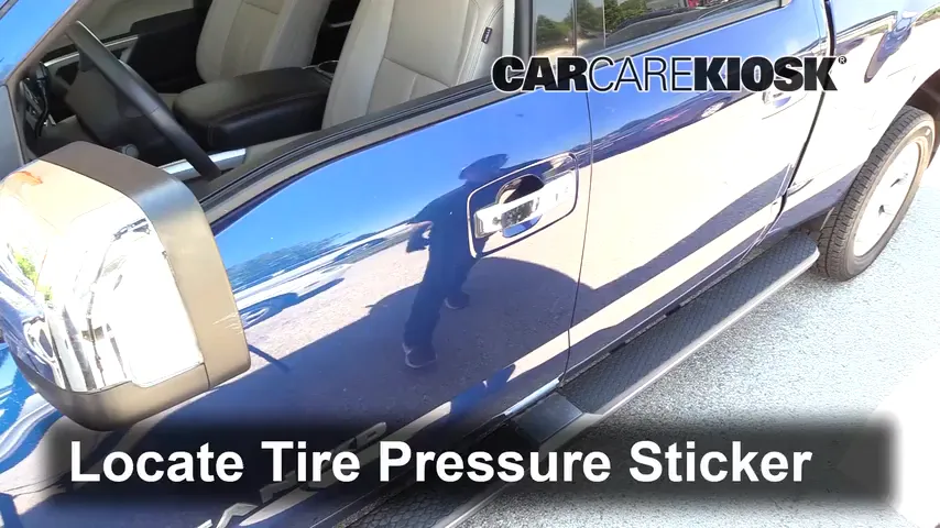 2018 Nissan Titan XD SL 5.0L V8 Turbo Diesel Tires & Wheels Check Tire Pressure